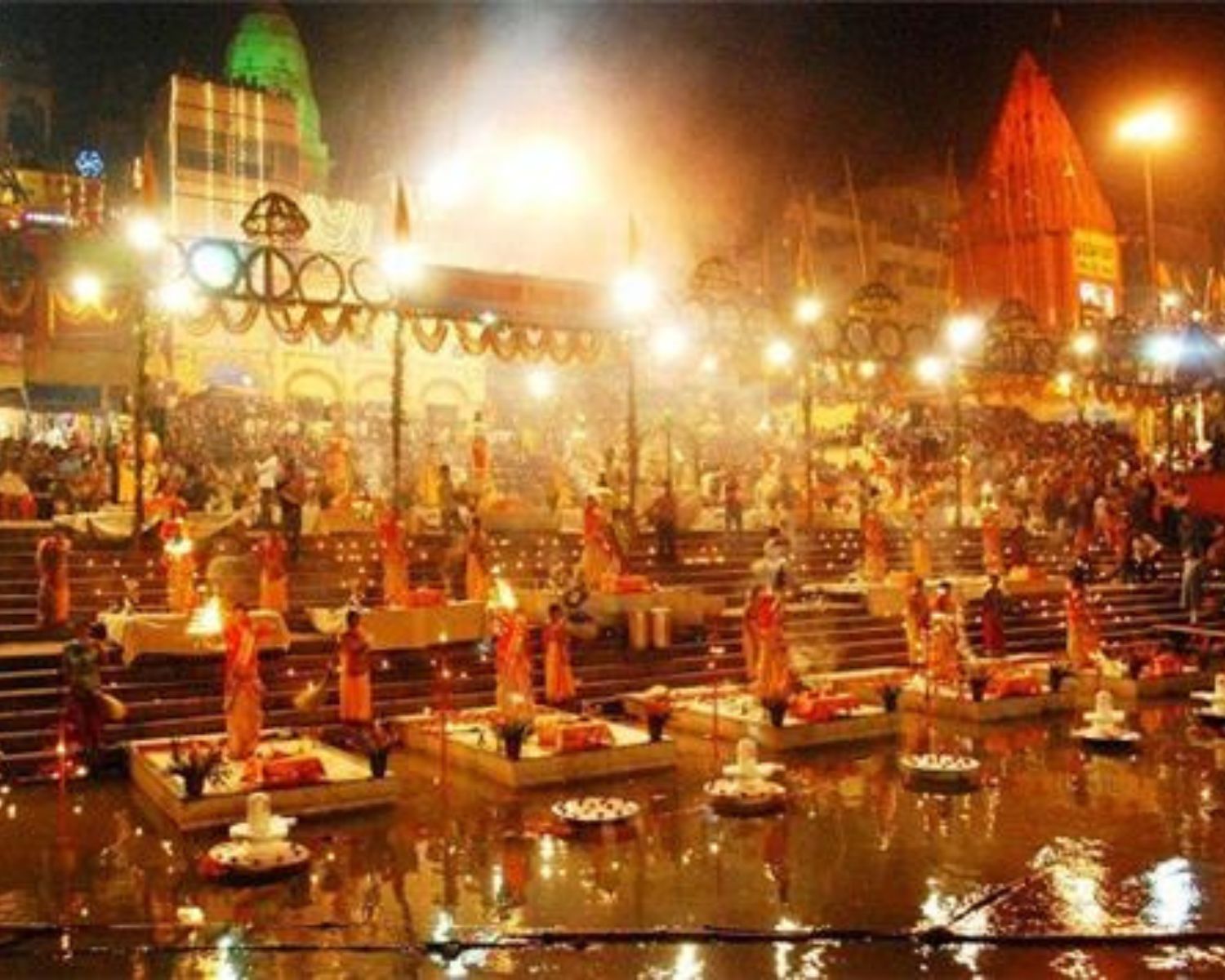 exploreyoga-spiritual-Dashashwamedh Ghat-varanasi-3