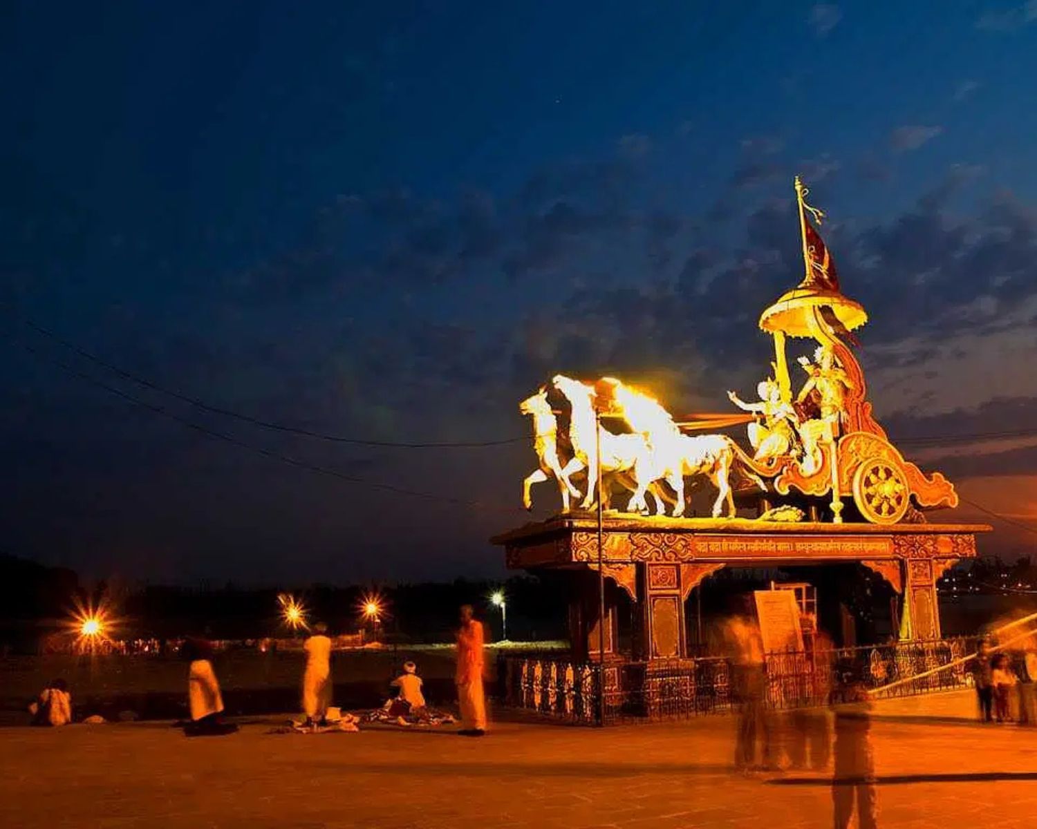 exploreyoga-spiritualplaces-trivenighat-rishikesh-1