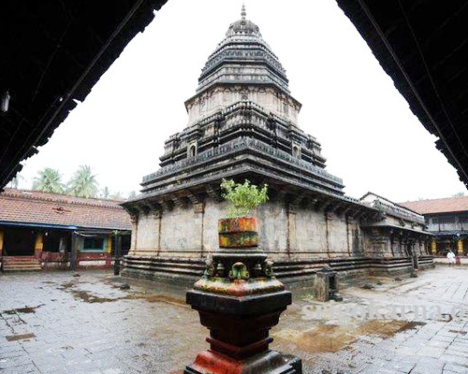 Exploreyoga-spiritual-Koti Teertha-gokarna-2