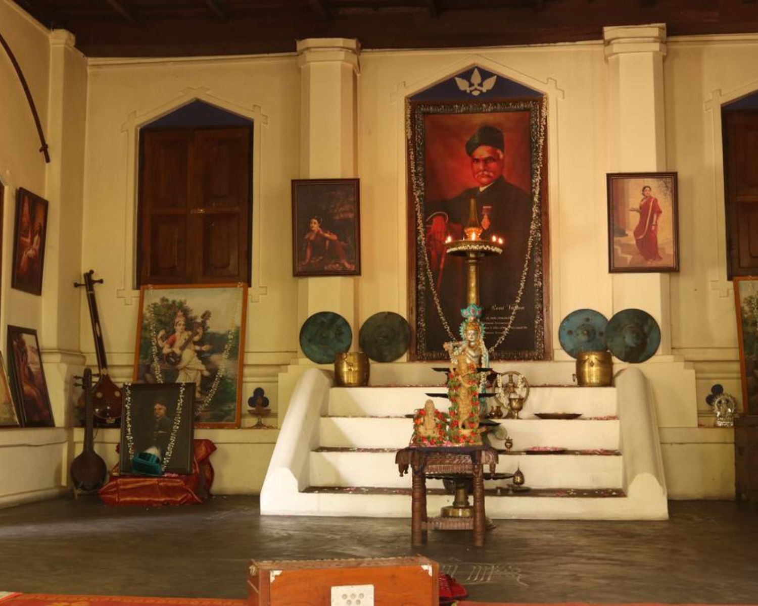 exploreyoga-experience-kilimanoorpalace-1