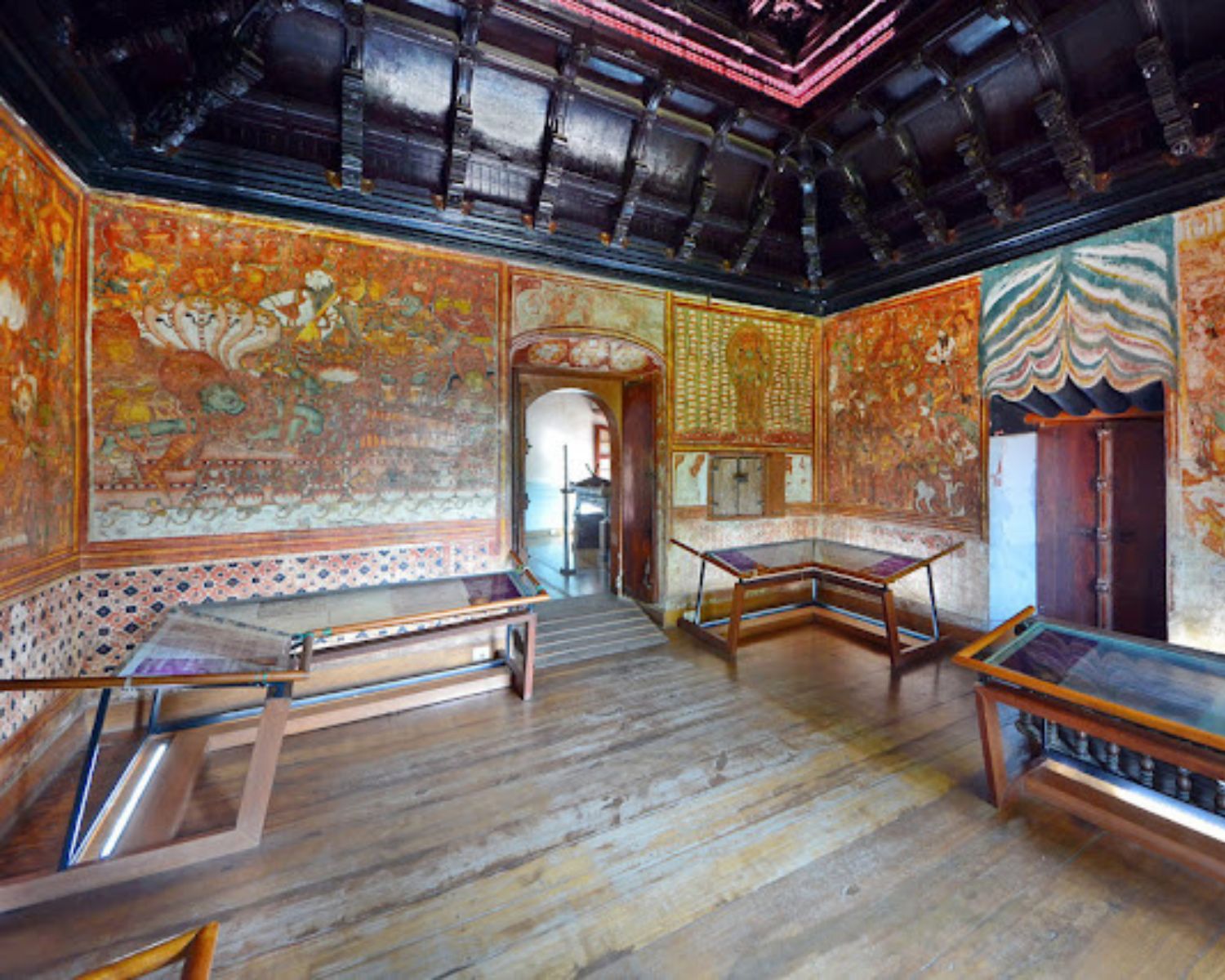 exploreyoga-experience-mattancherrypalace-kerala-4