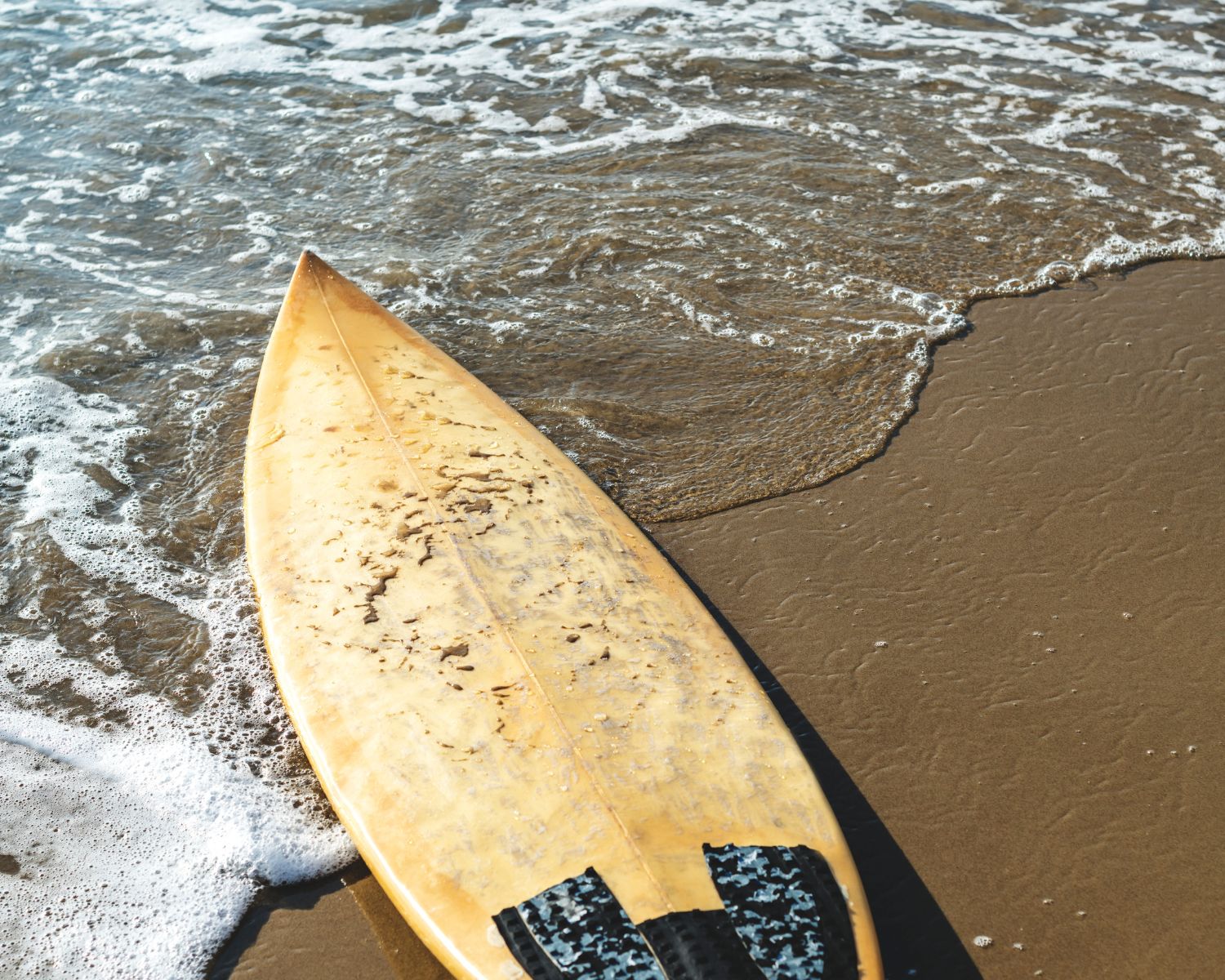 exploreyoga-experience-surfing-3