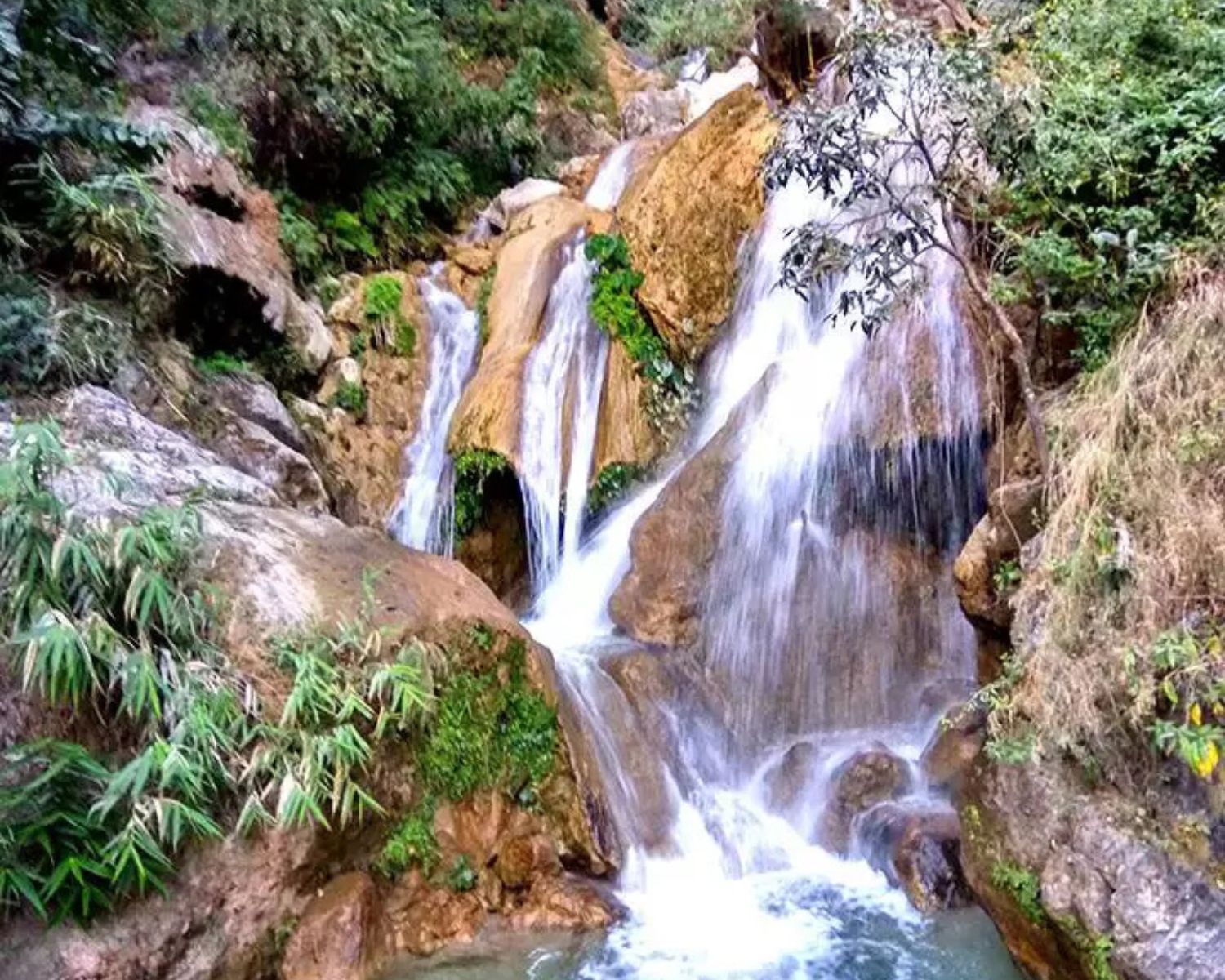 Exploreyoga-experience-Neer Garh Waterfall Trek-rishikesh-4