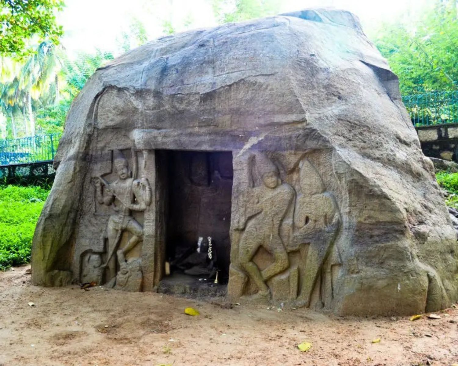 exploreyoga-experience-rock-cut-temple-3