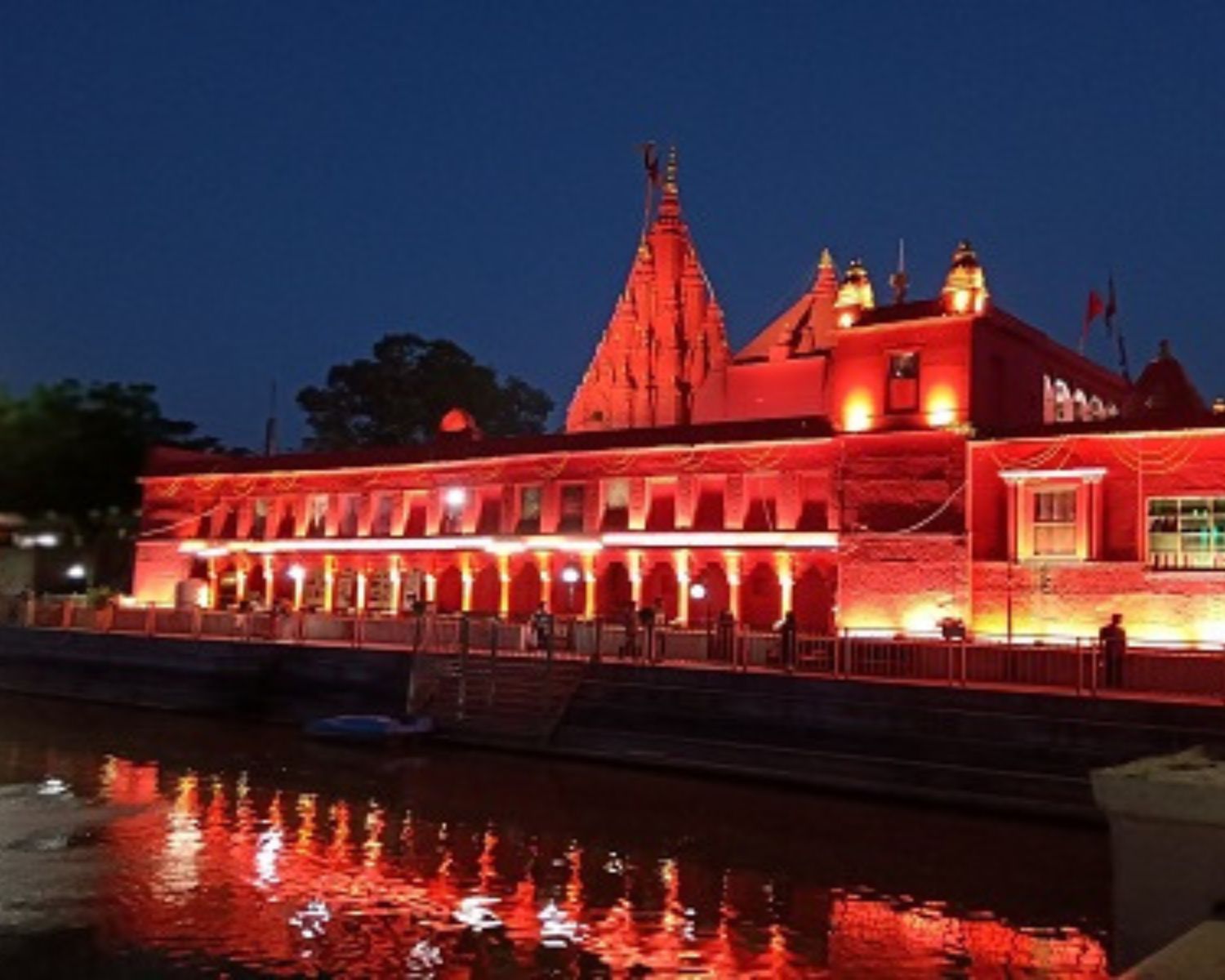 exploreyoga-spiritual-durgamata-varanasi-3