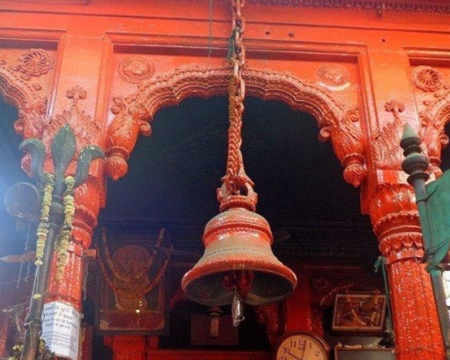 exploreyoga-spiritual-kaalbairav-varanasi-1