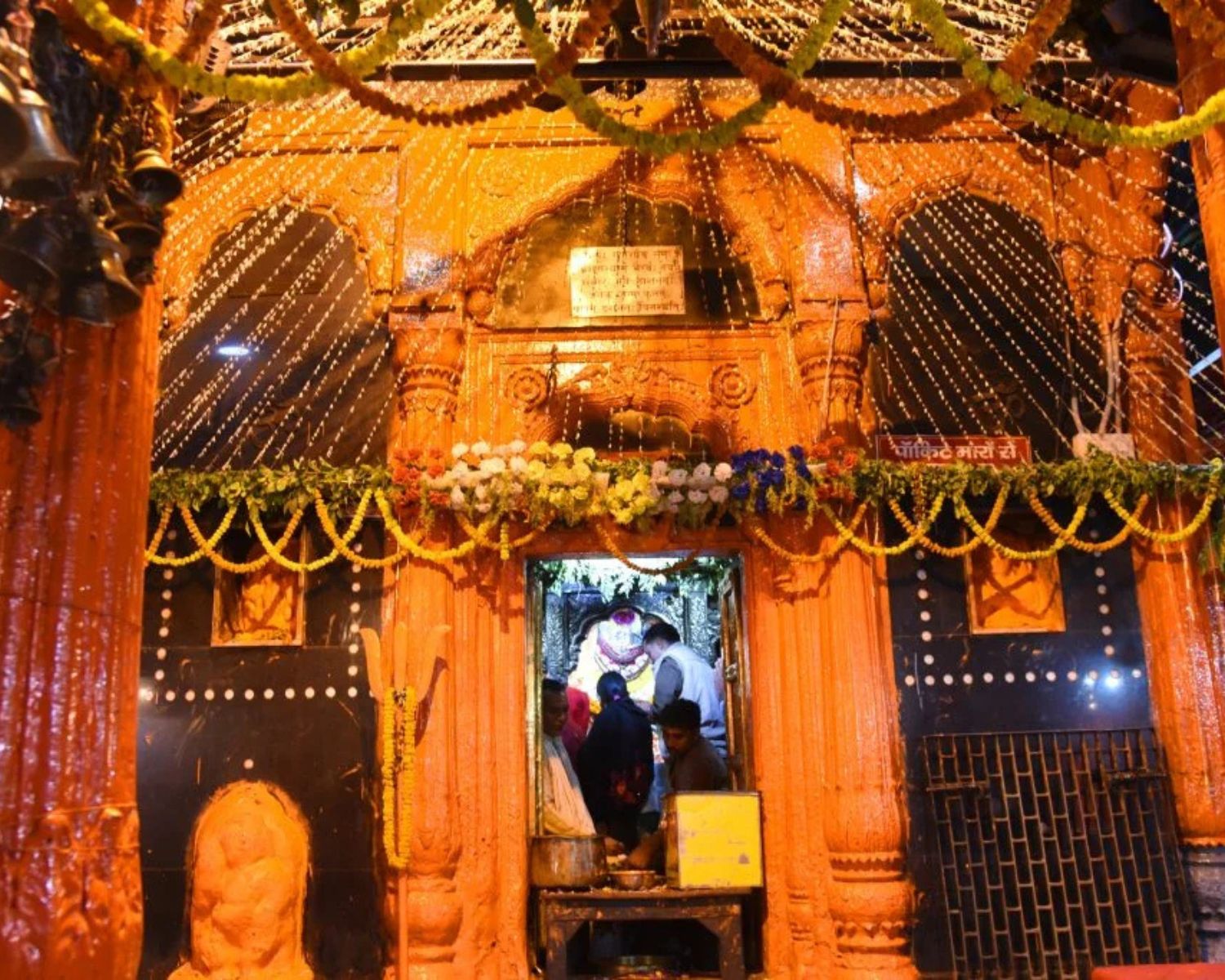 exploreyoga-spiritual-kaalbairav-varanasi-2